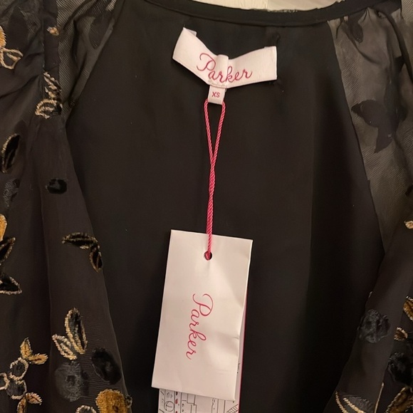 Parker Floral Sheer Sleeve Delilah Wrap Blouse - Picture 4 of 7